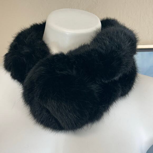 Rabbit Fur neck warmer/snood - Black - Picture 1 of 6